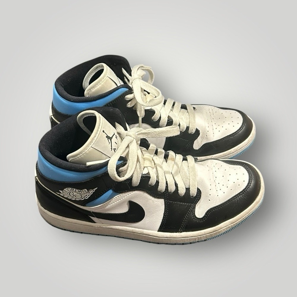 Women's Air Jordan 1 Mid University Blue Size 10.5 Basketball Sneakers - Picture 2 of 5